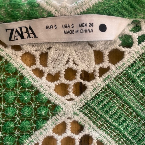 Zara women’s crochet top green white cardigan pullover short crop size small - Picture 6 of 10